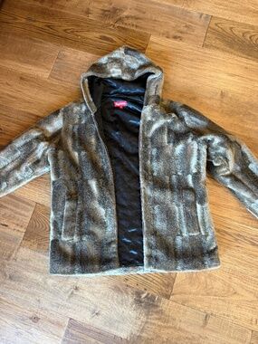 Supreme jacket